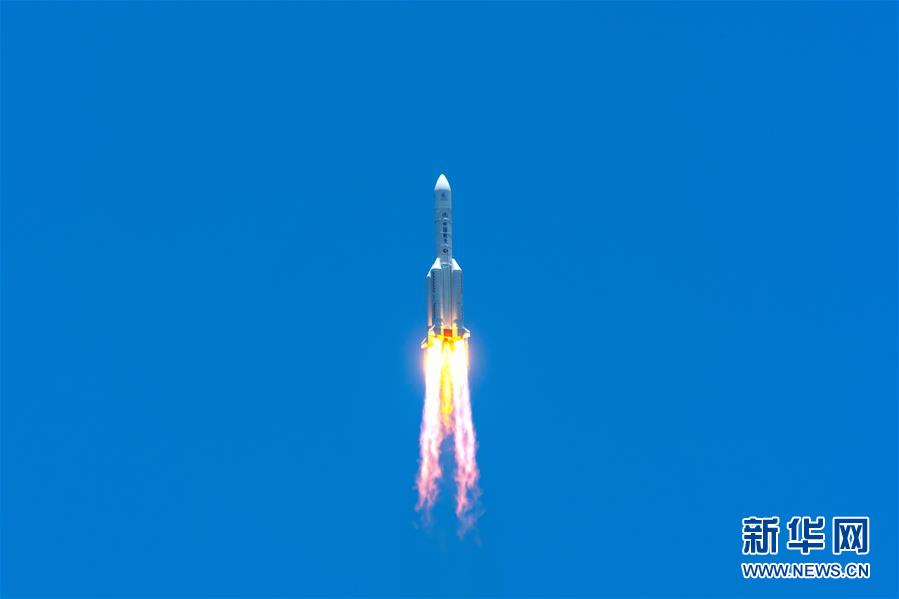 (科技)(4)長征五號遙四運(yùn)載火箭點火升空 我國首次火星探測任務(wù)開始